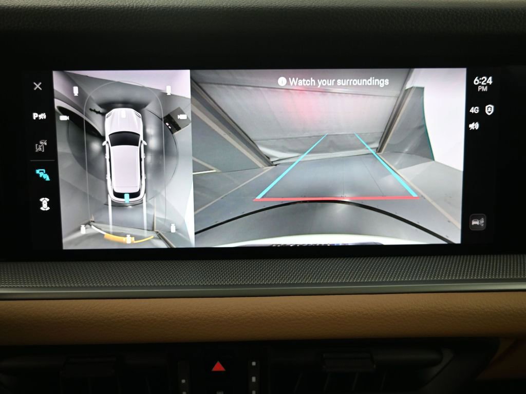 Certified 2025 Porsche Cayenne E-Hybrid w/ Premium Package Plus image 22