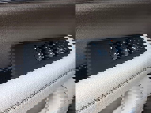 New 2026 GMC Yukon XL Denali w/ Sun & Power Step Package AWD/4WD image 29