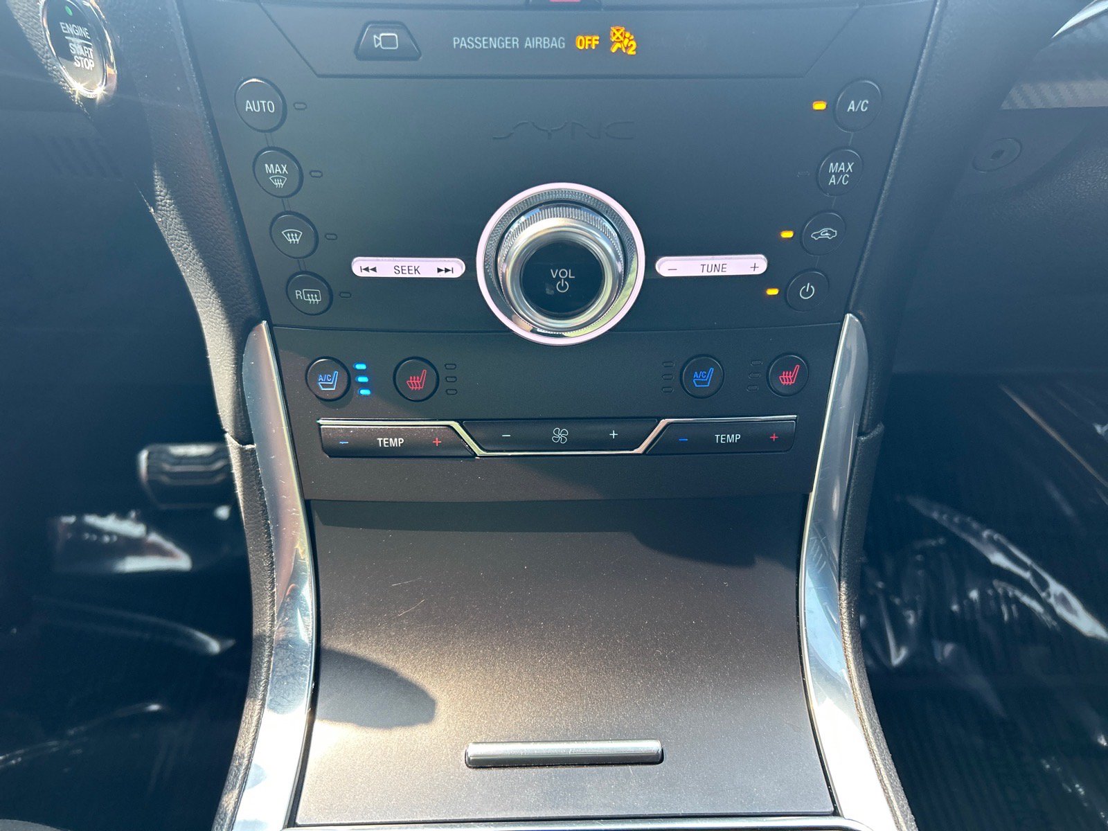 Certified 2020 Ford Edge ST w/ Equipment Group 401A AWD/4WD image 29