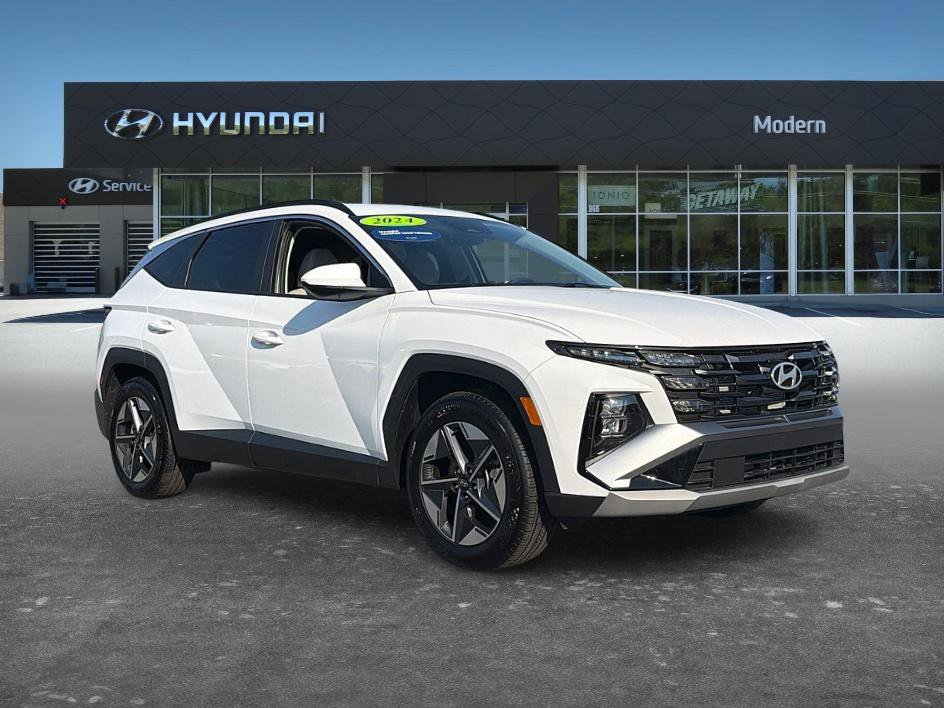 Certified 2025 Hyundai Tucson SEL FWD image 3