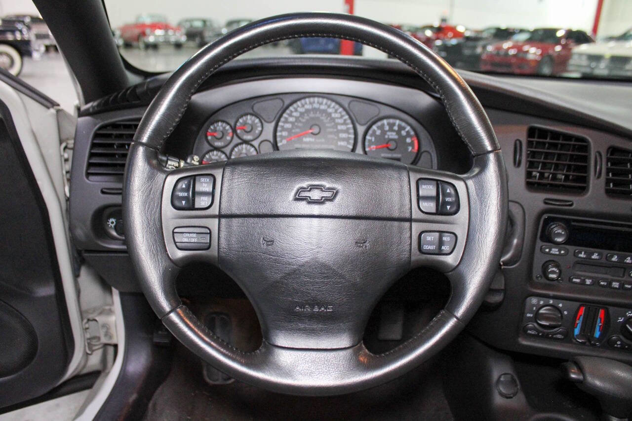 Used 2003 Chevrolet Monte Carlo SS w/ Preferred Equipment Group image 11