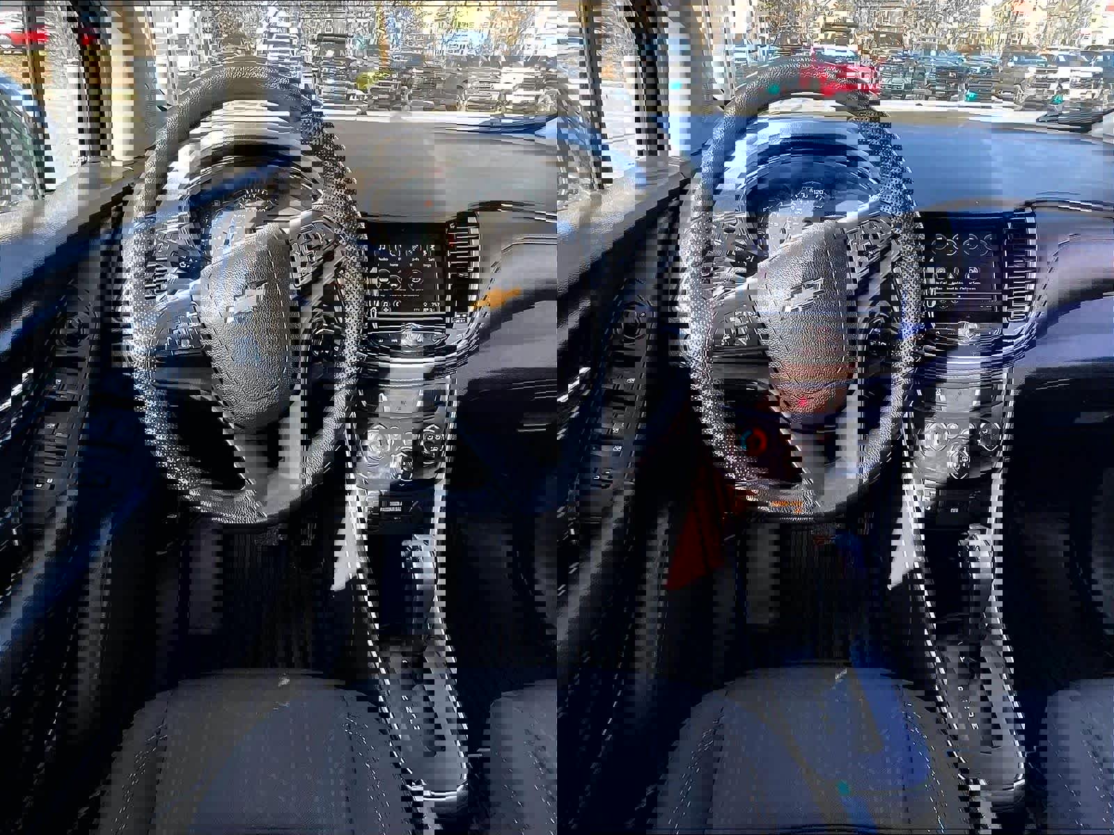 Used 2020 Chevrolet Trax LT image 17