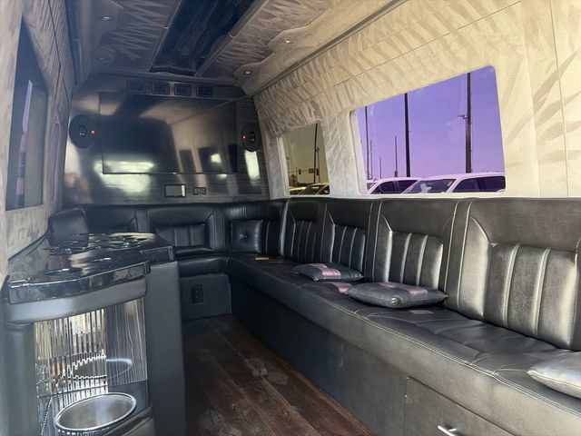 Used 2012 Mercedes-Benz Sprinter 3500 image 15