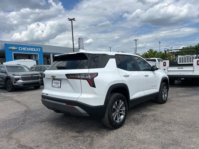 New 2026 Chevrolet Equinox LT w/ Convenience Package II FWD image 3