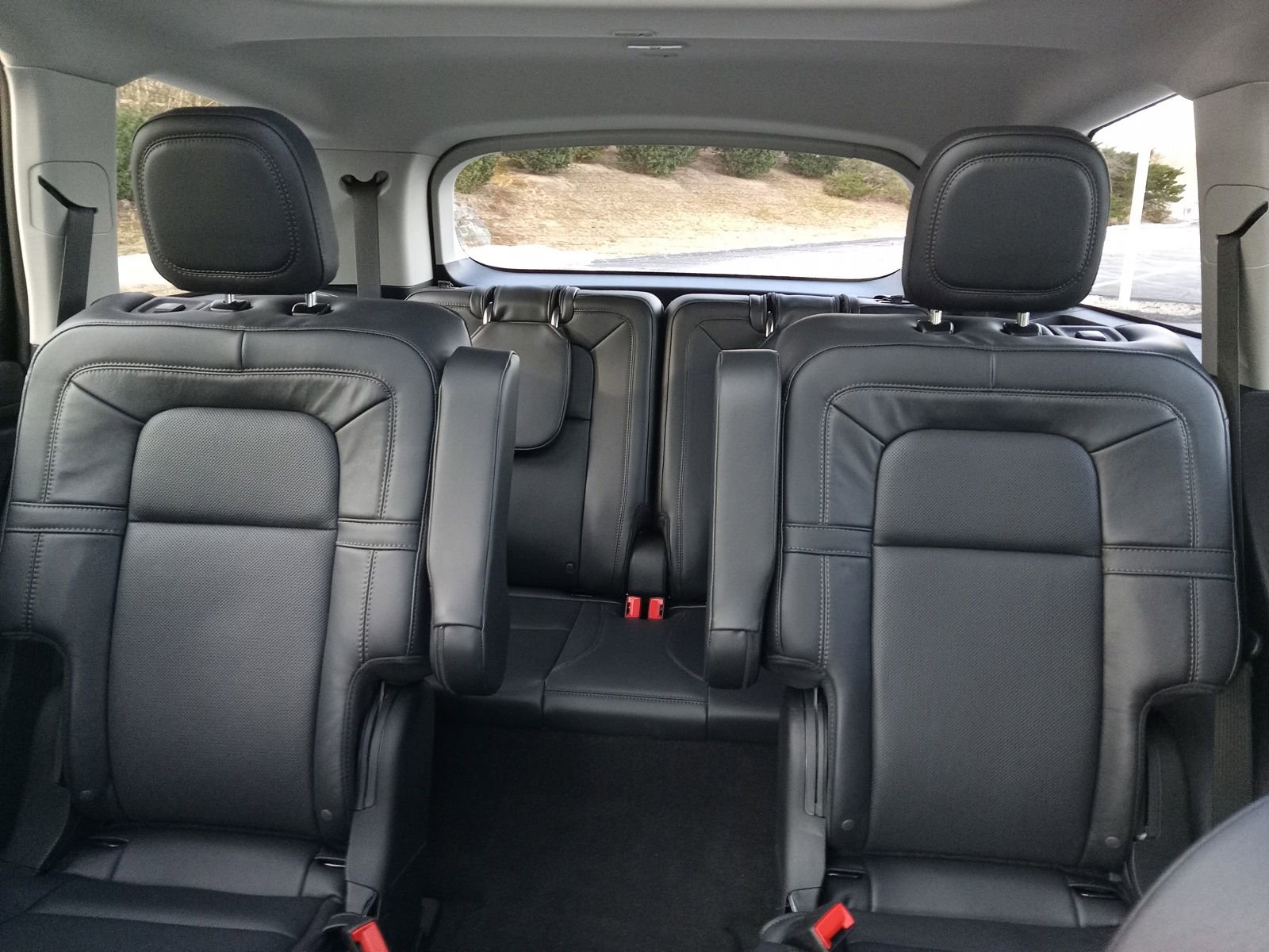 Used 2025 Lincoln Aviator Reserve image 23