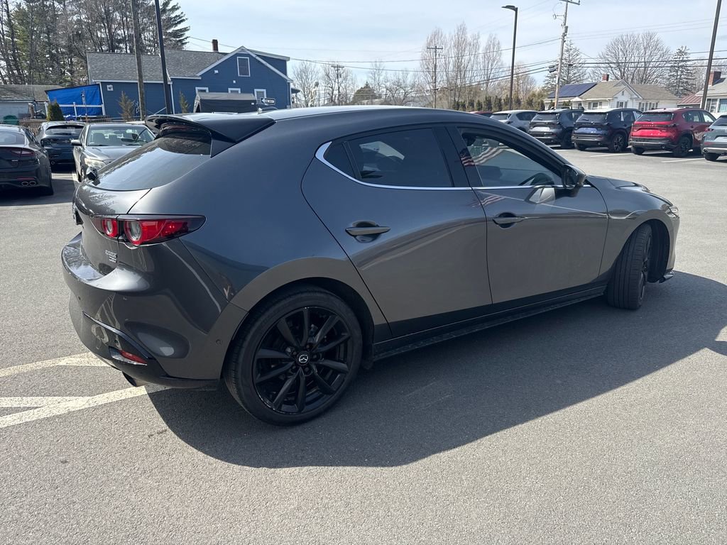 Used 2021 MAZDA MAZDA3 Hatchback w/Premium Plus Pkg image 5