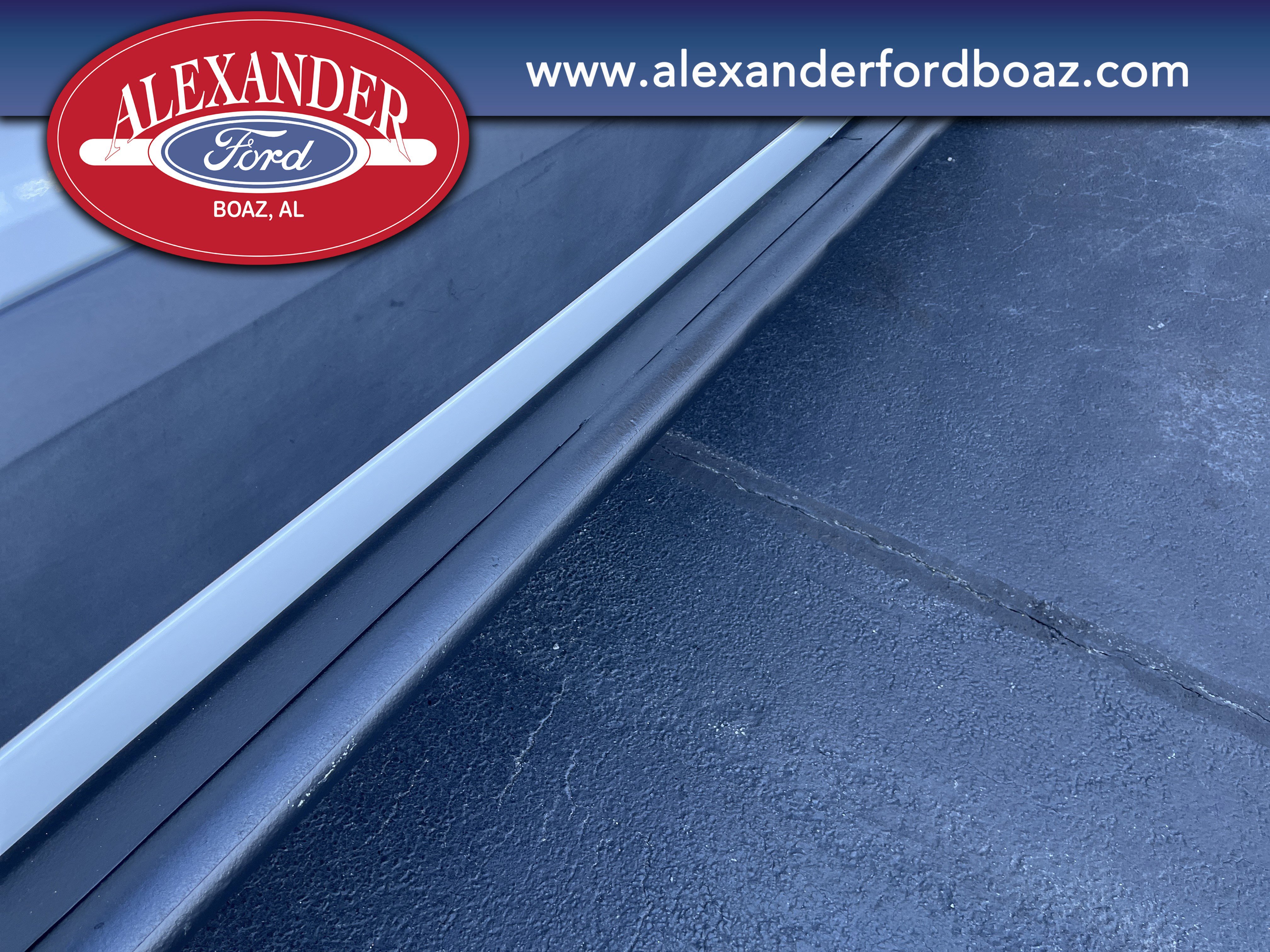 Used 2024 Ford Transit 250 Low Roof w/ Exterior Upgrade Package image 7