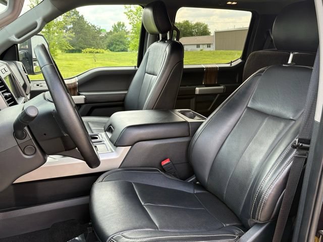 Used 2019 Ford F150 Lariat w/ Equipment Group 502A Luxury AWD/4WD image 11
