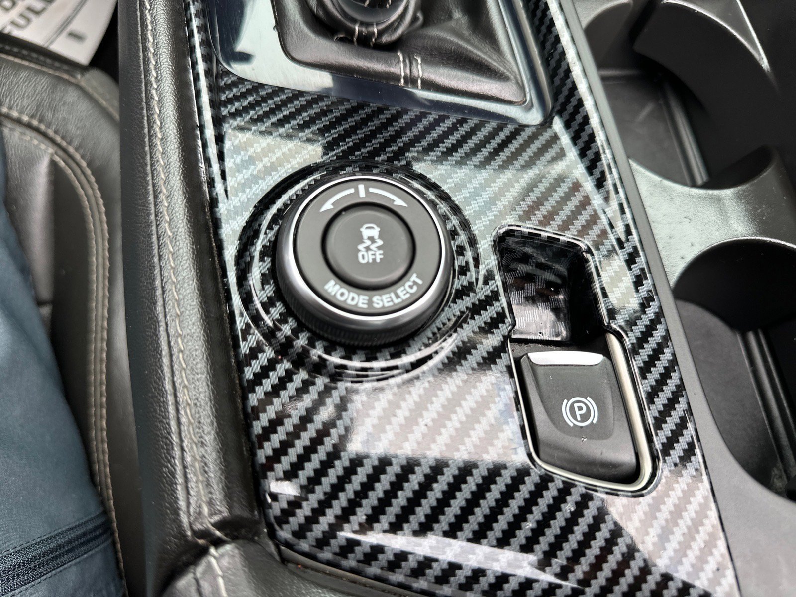 Used 2015 Chevrolet Corvette Stingray Coupe image 40