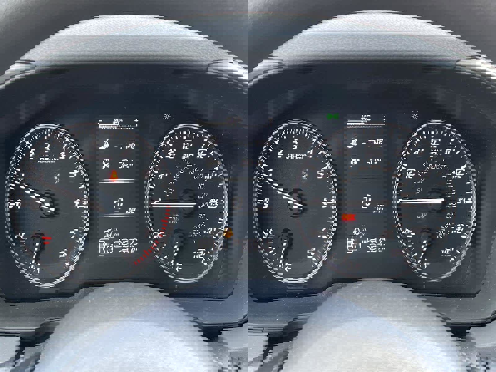 Used 2025 Subaru Crosstrek 2.0i Premium image 32