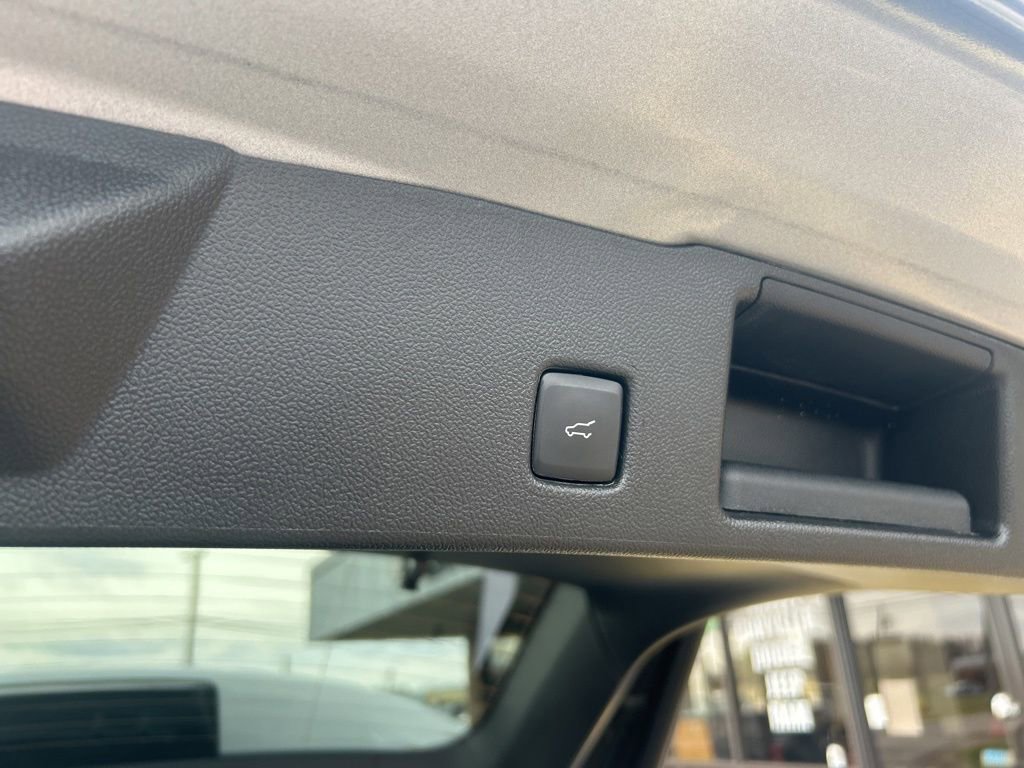 Used 2023 Ford Escape Active image 12