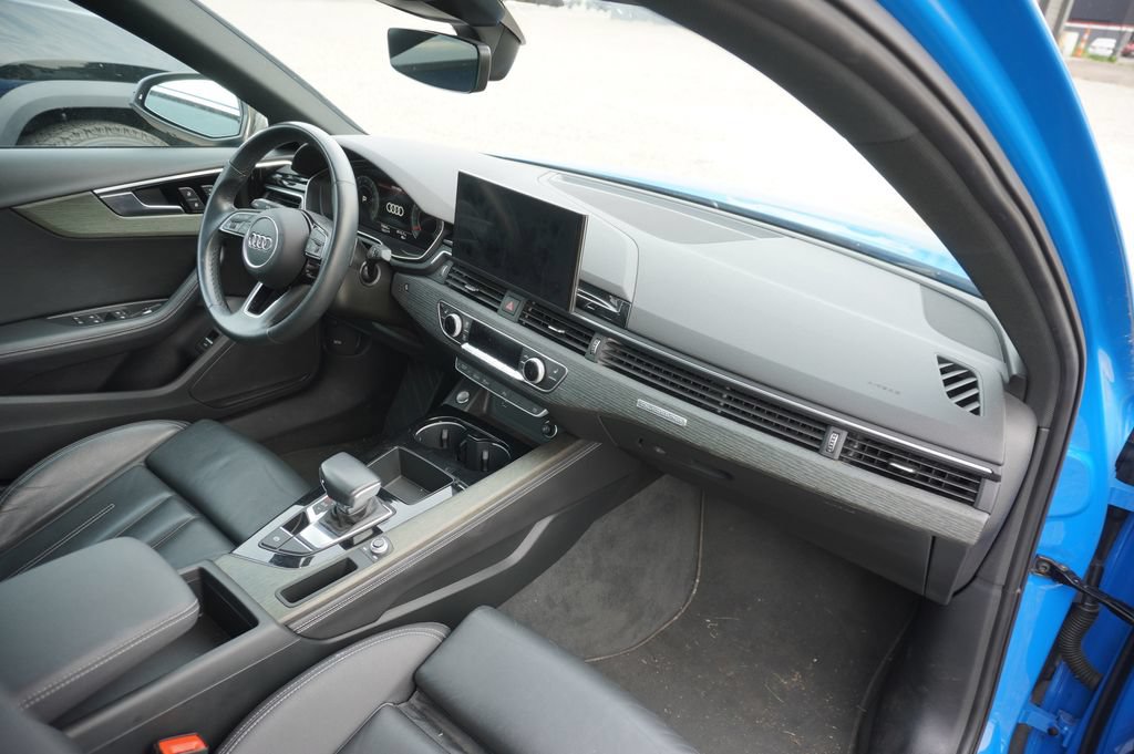 Used 2022 Audi A4 2.0T Premium Plus AWD/4WD image 8