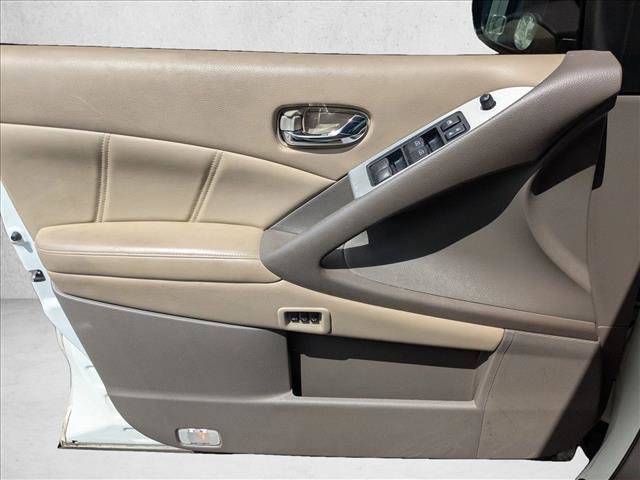 Used 2013 Nissan Murano SL FWD image 13