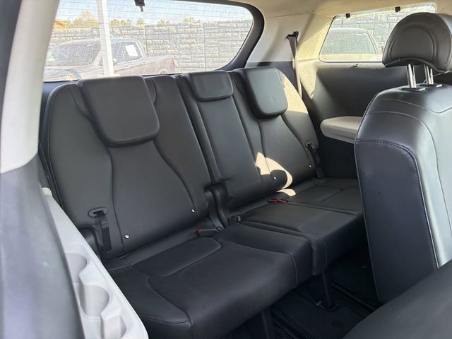 Used 2022 Kia Carnival SX image 23
