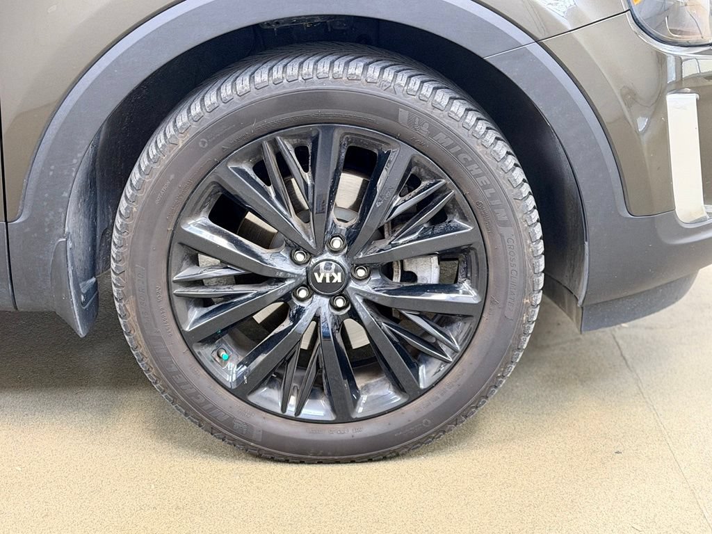Used 2020 Kia Telluride SX w/ SX Prestige Package AWD/4WD image 4