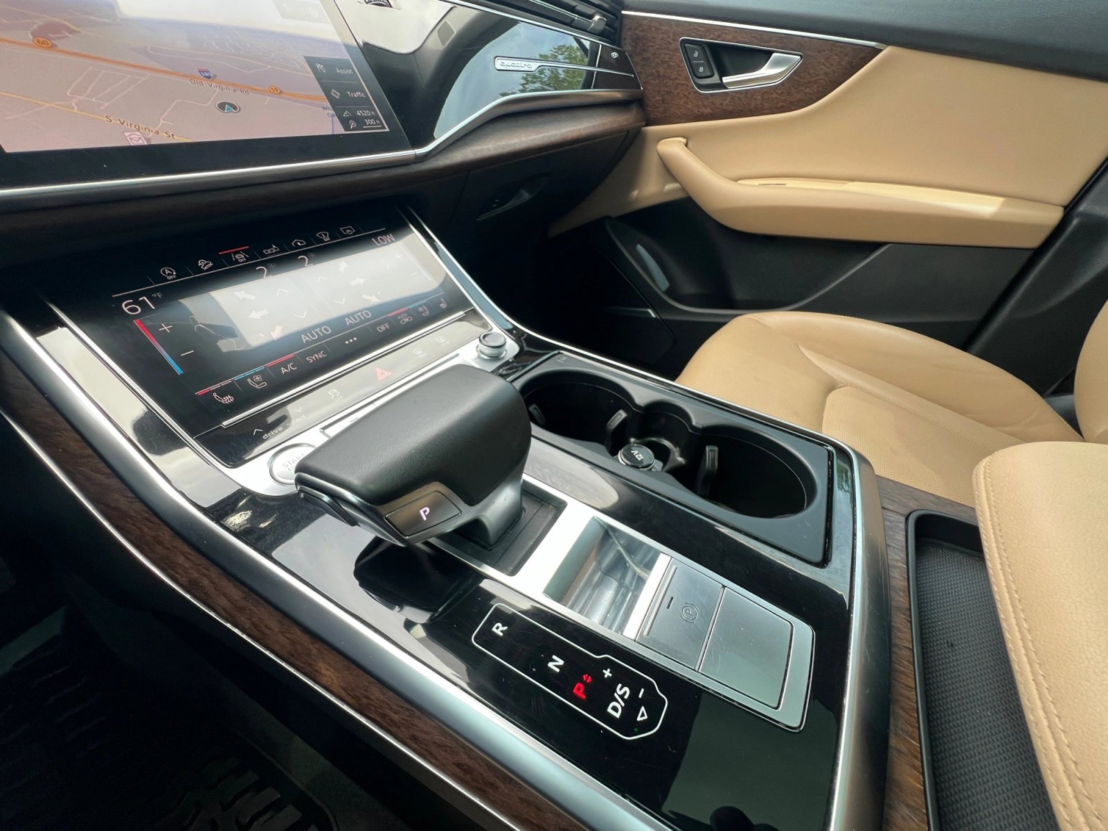 Used 2019 Audi Q8 Prestige AWD/4WD image 18