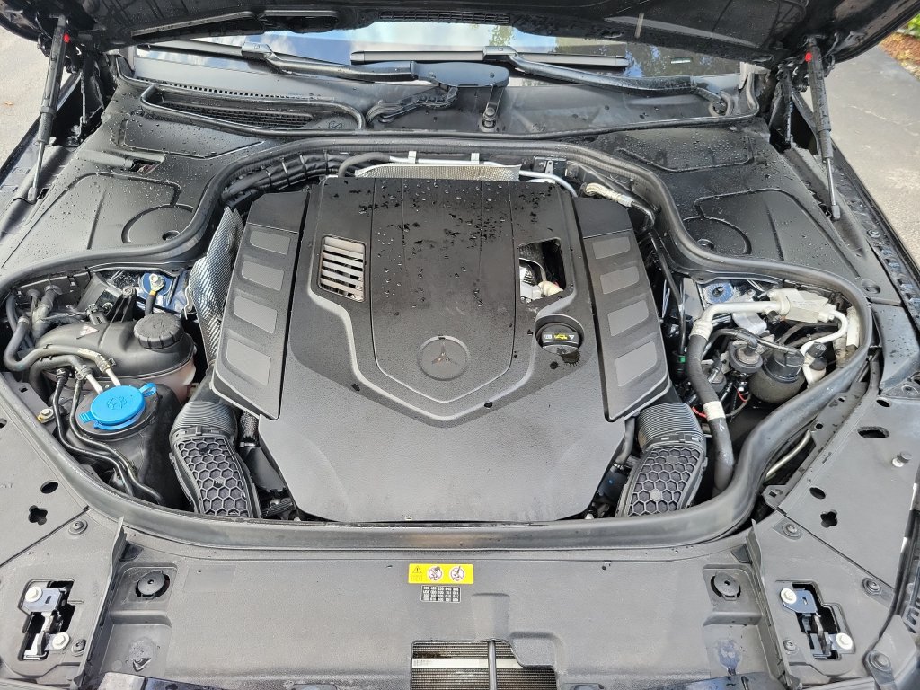 Used 2020 Mercedes-Benz S 560 4MATIC Sedan image 41