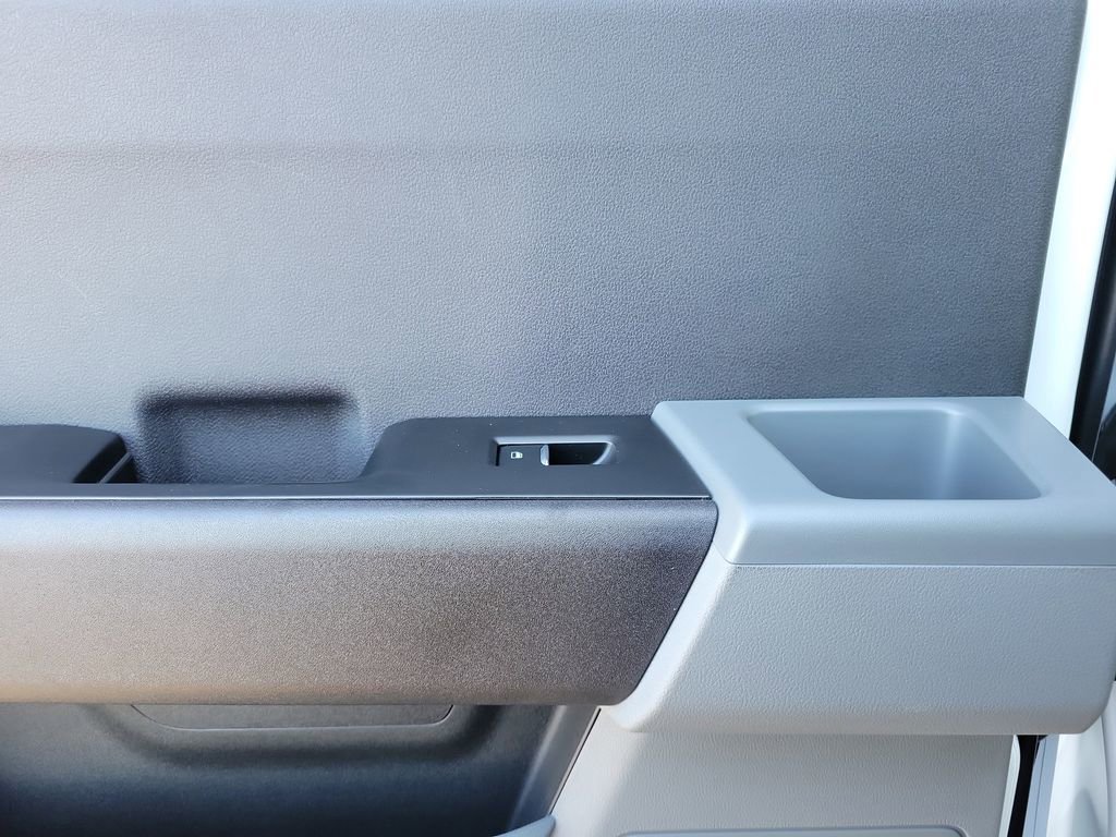 New 2026 Ford F550 4x4 Crew Cab image 13