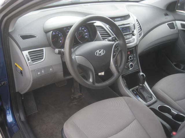 Used 2016 Hyundai Elantra SE FWD image 13