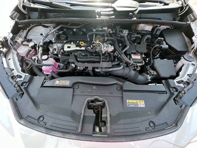 Used 2023 Toyota Prius XLE FWD image 30