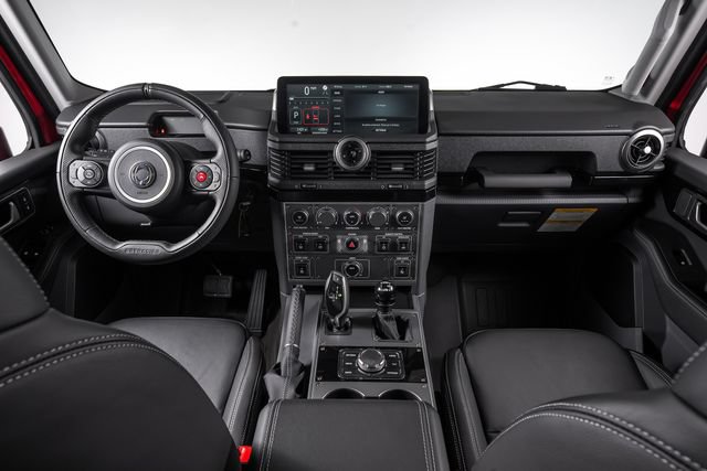 Used 2025 INEOS Grenadier AWD/4WD image 32