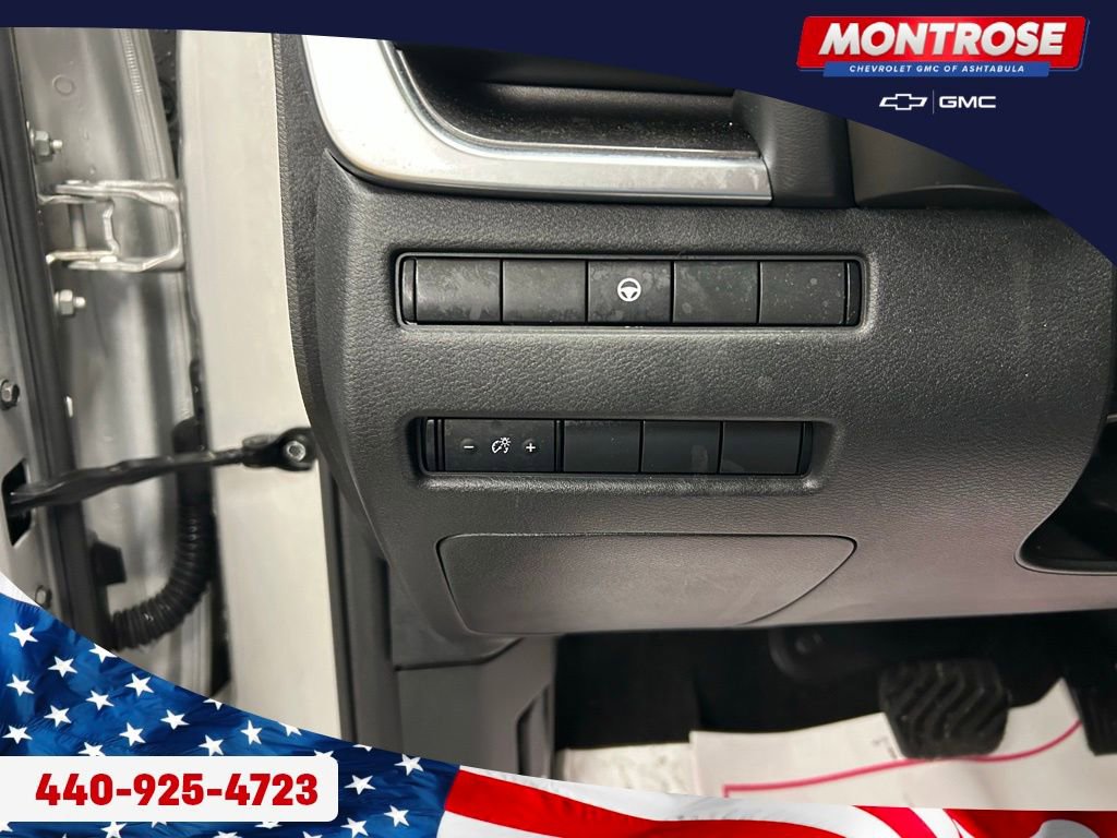 Used 2023 Nissan Rogue SV image 13