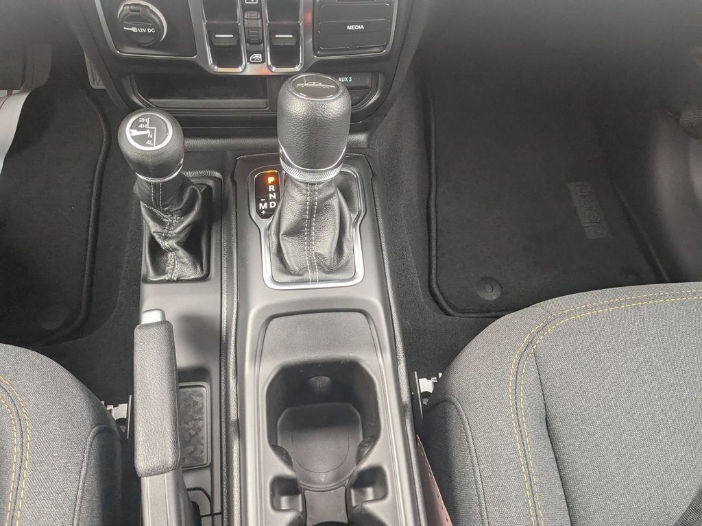 New 2026 Jeep Gladiator Sport AWD/4WD image 24