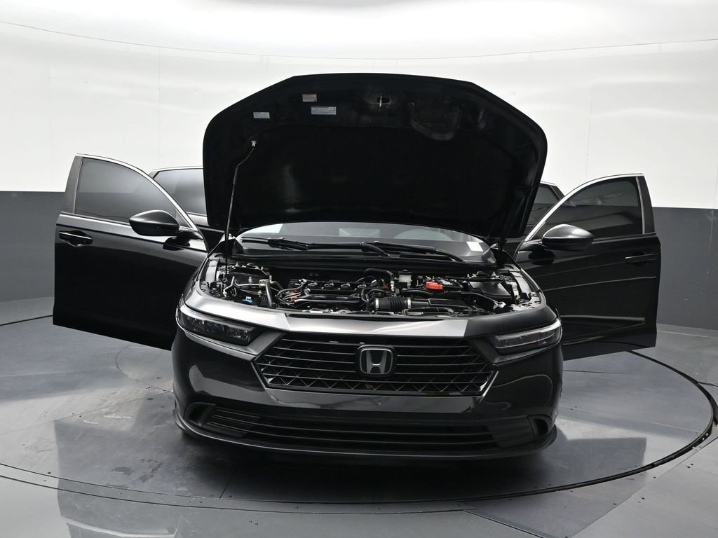Used 2023 Honda Accord LX image 35
