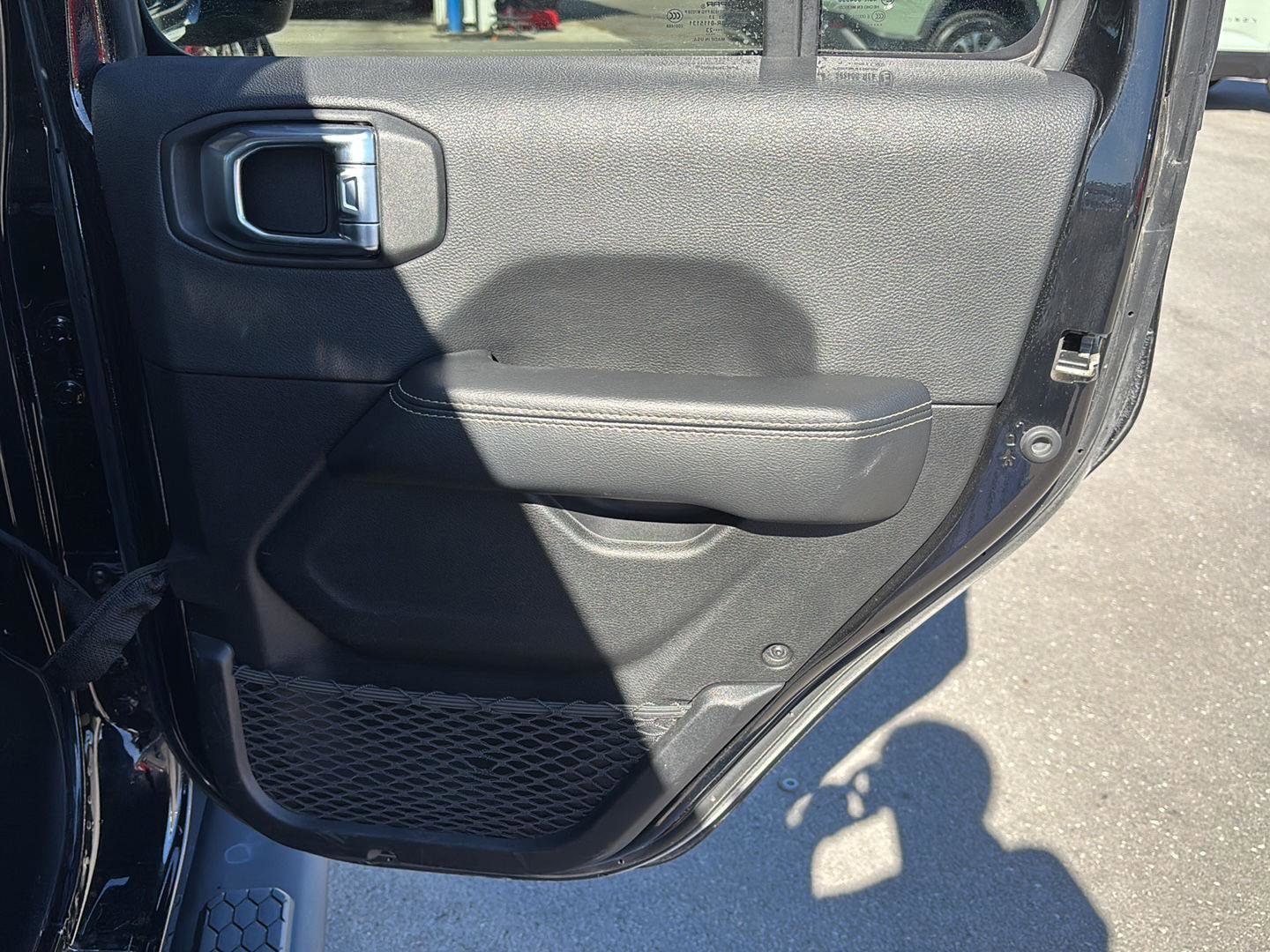 Used 2023 Jeep Wrangler Sahara image 20