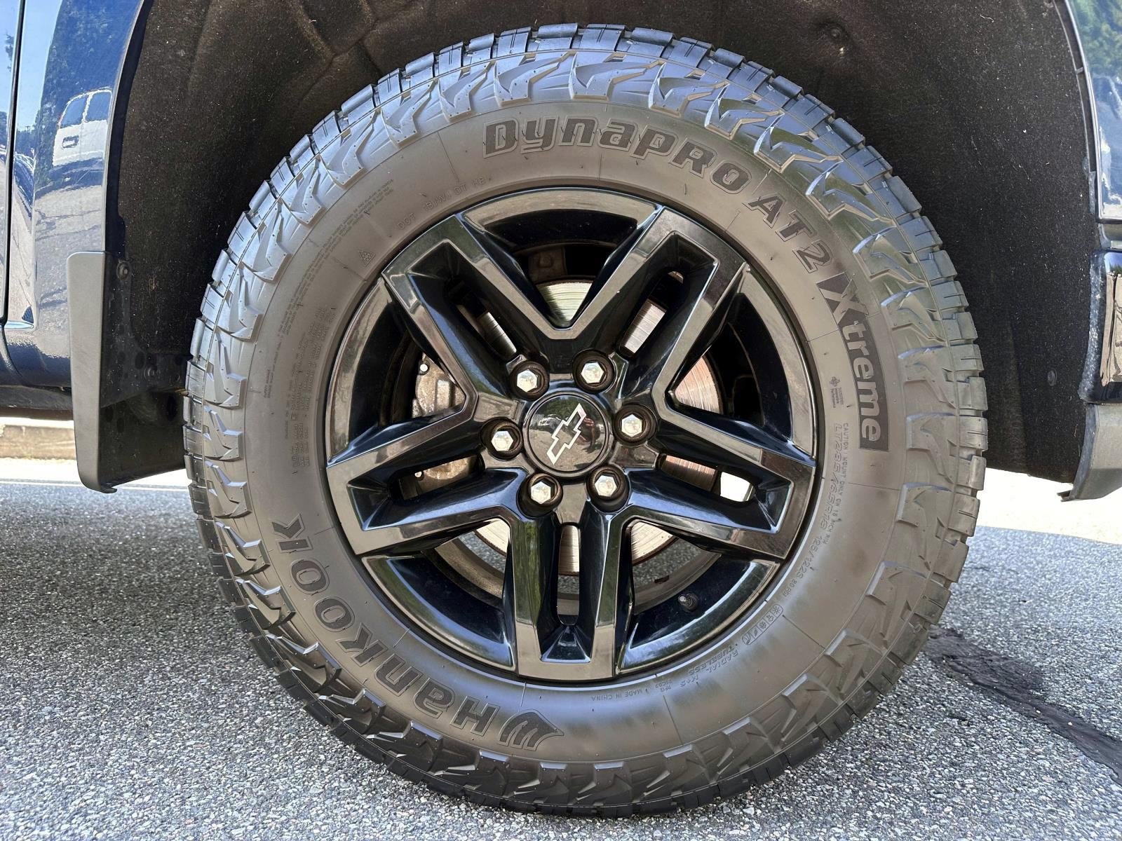Used 2021 Chevrolet Silverado 1500 LT Trail Boss w/ Convenience Package II AWD/4WD image 6