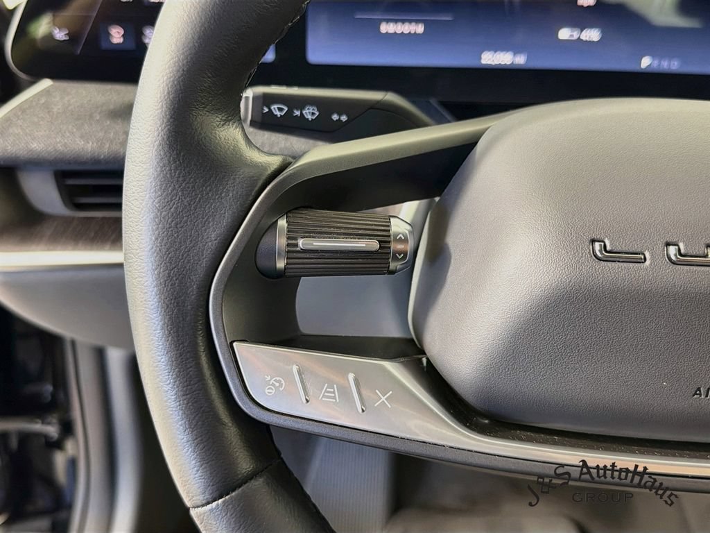 Used 2025 Lucid Air Touring AWD/4WD image 13