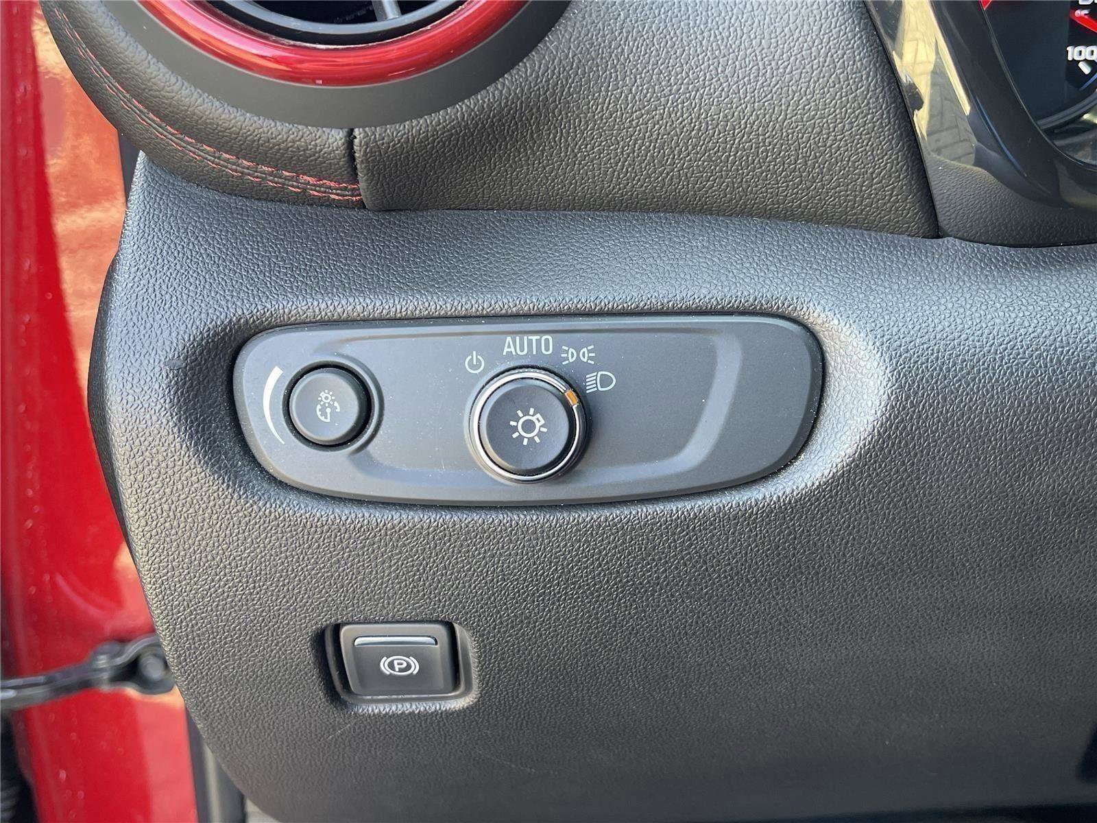 Used 2023 Chevrolet Blazer RS w/ Driver Confidence II Package AWD/4WD image 21