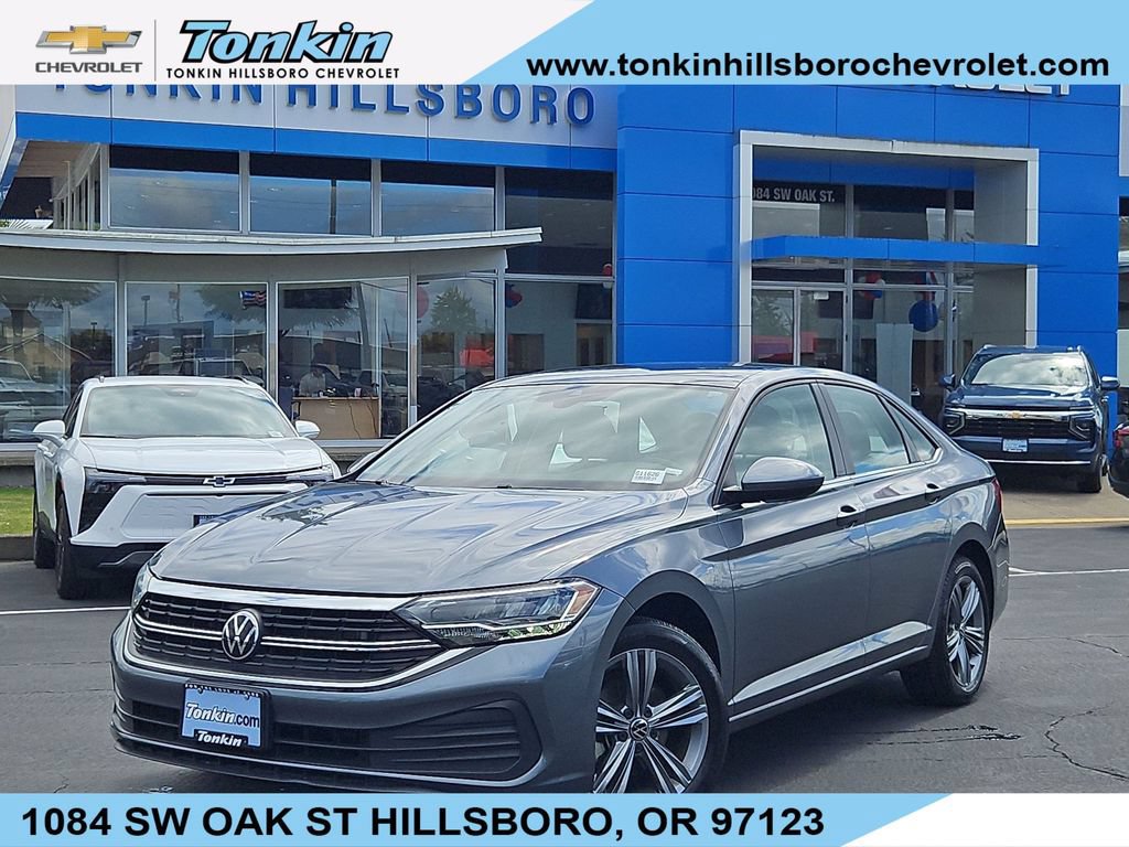 Used 2024 Volkswagen Jetta SE