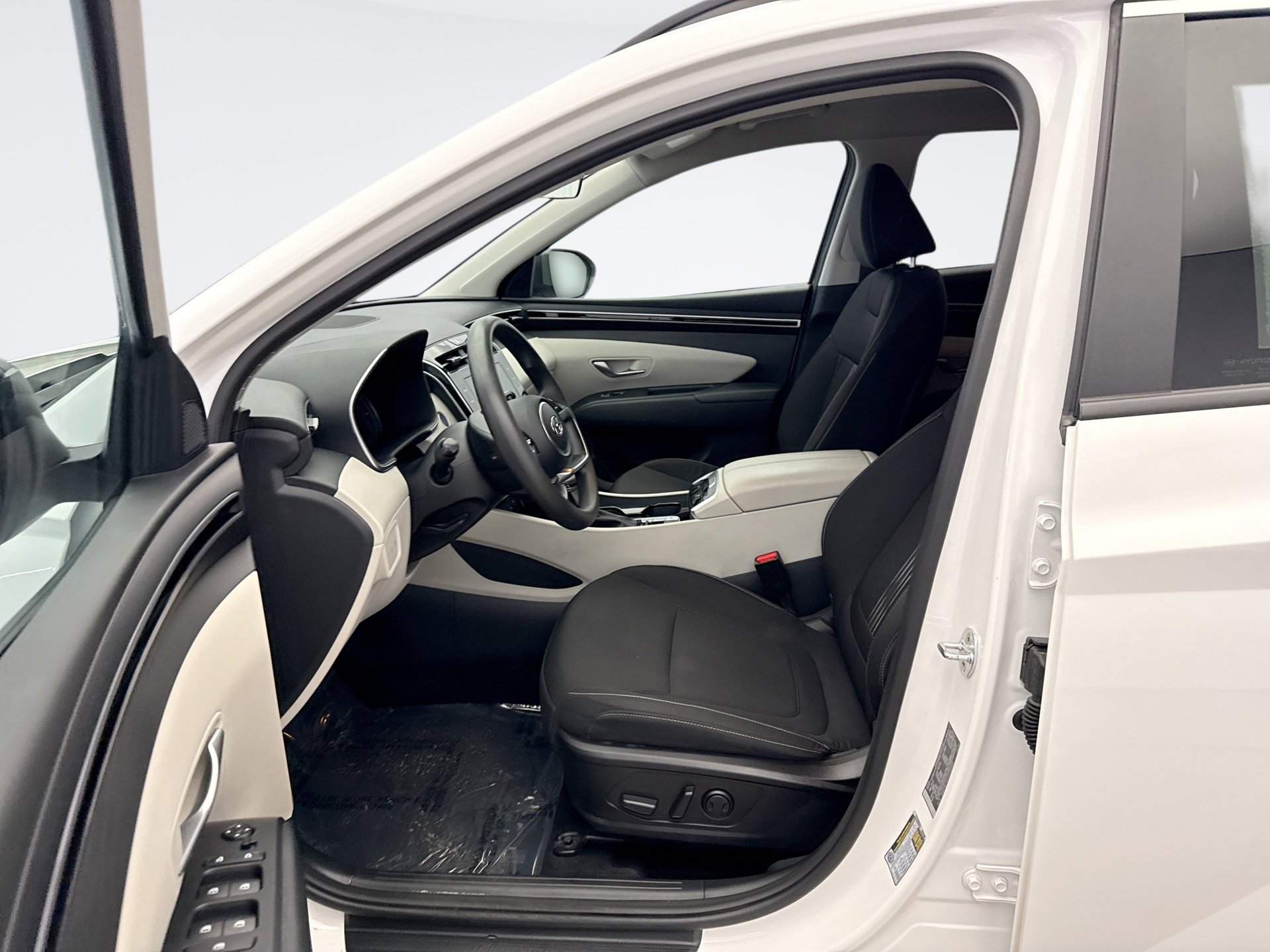 Used 2023 Hyundai Tucson SEL image 10