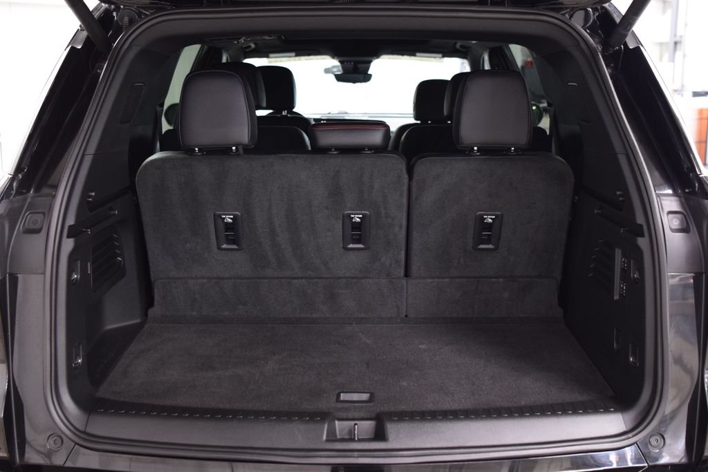 Used 2024 Chevrolet Traverse RS w/ LPO, Floor Liner Package AWD/4WD image 26