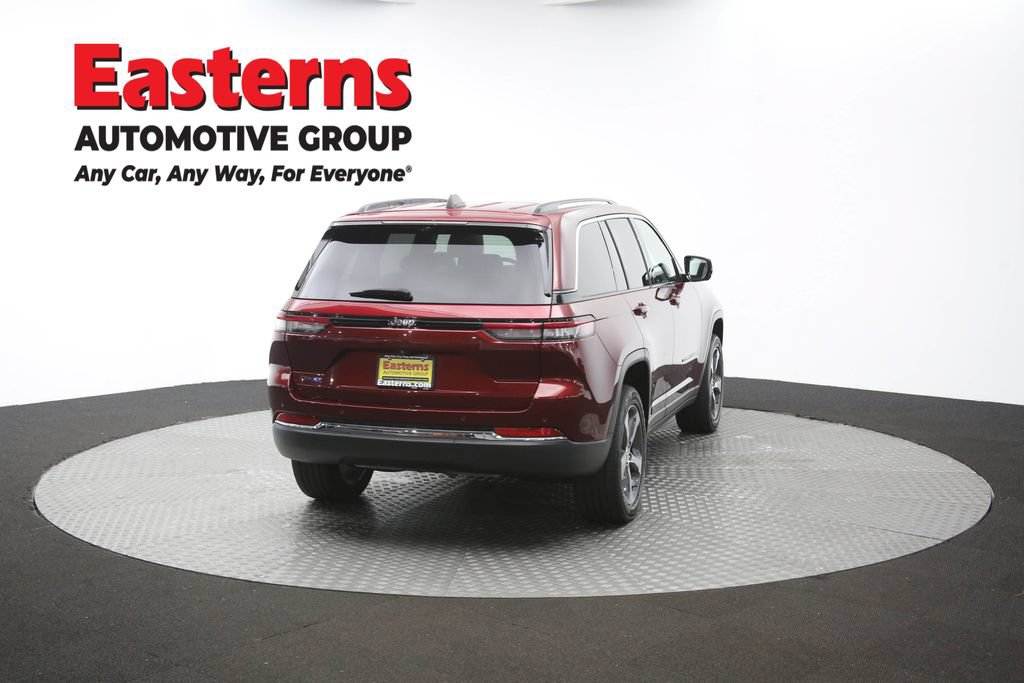 Used 2023 Jeep Grand Cherokee 4WD 4xe w/ Luxury Tech Group II image 41
