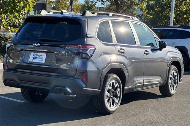 New 2026 Subaru Forester Premium image 4