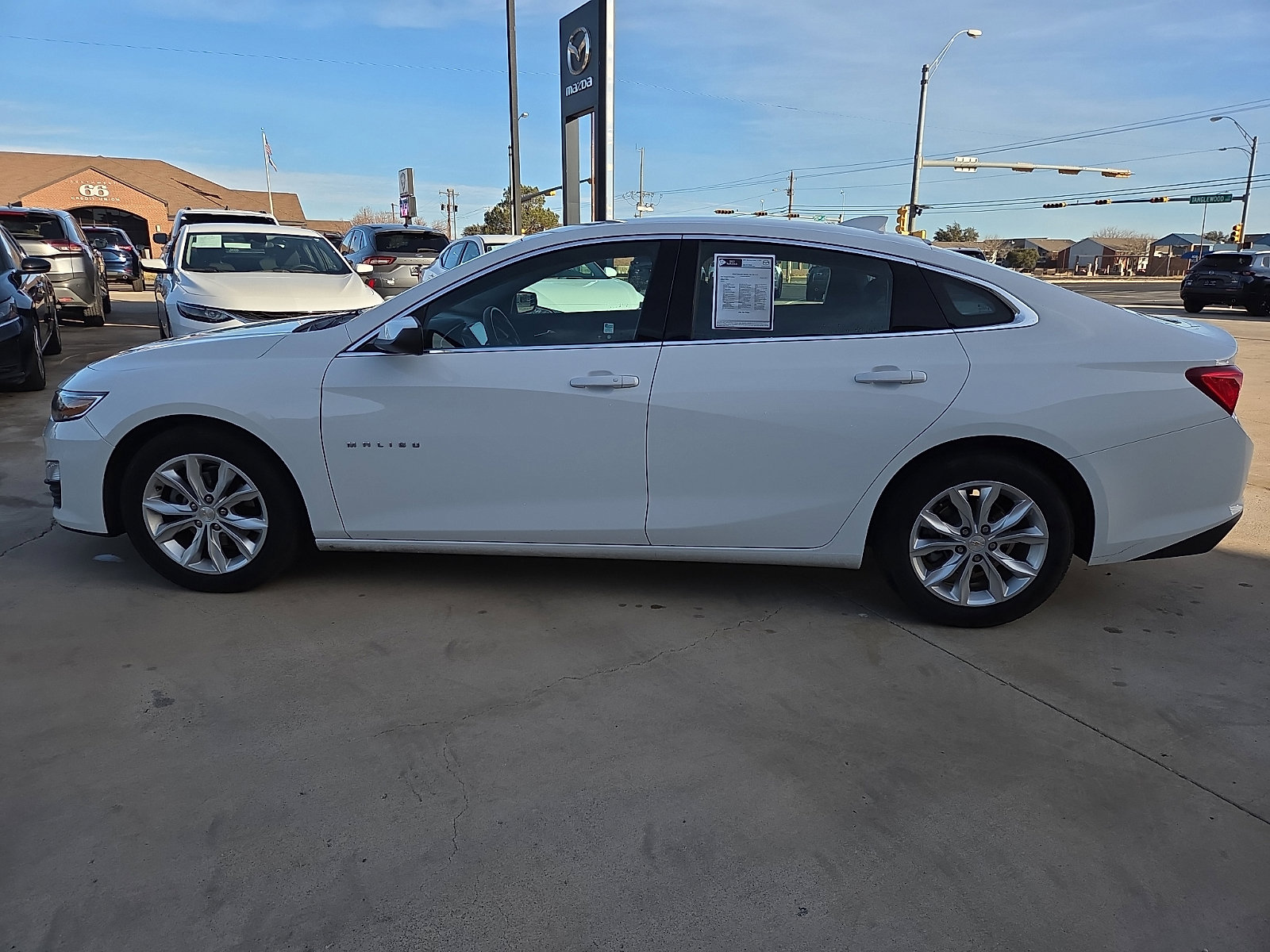 Used 2024 Chevrolet Malibu LT video 3
