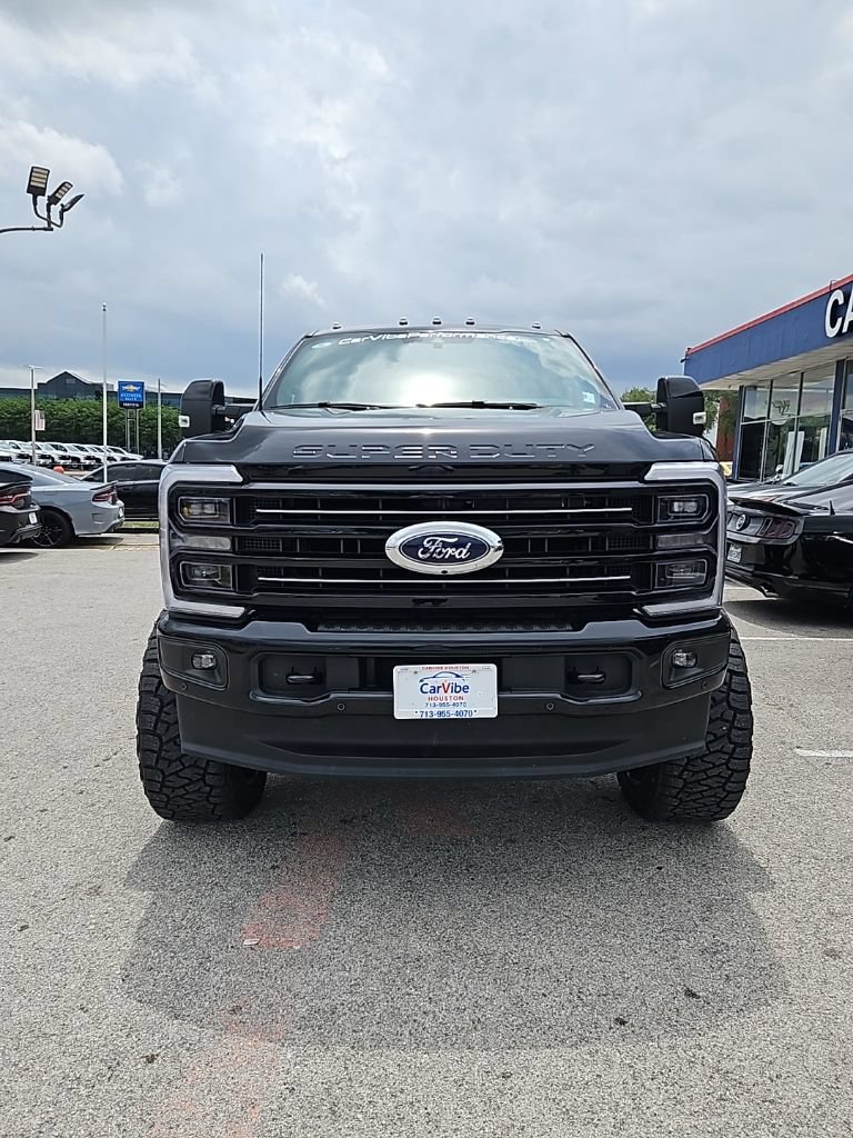 Used 2026 Ford F250 Platinum AWD/4WD image 3