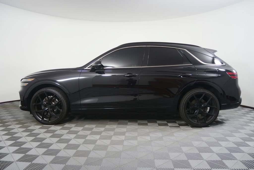 Used 2024 Genesis GV70 3.5T Sport w/ Sport Prestige Package AWD/4WD image 6