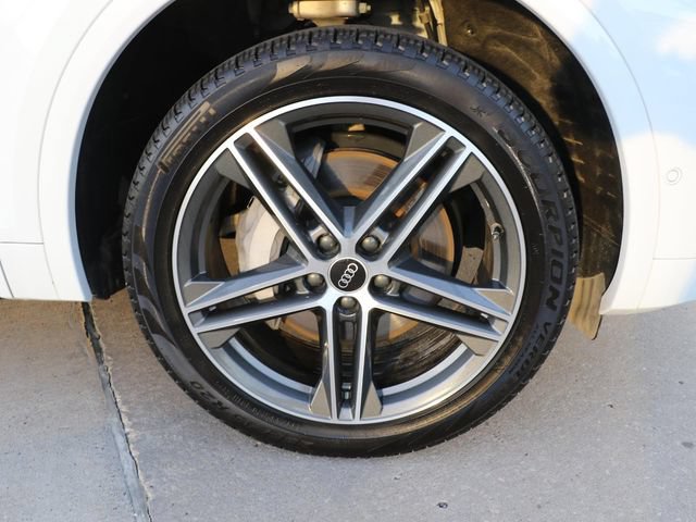 Used 2023 Audi Q5 e Prestige w/ Prestige Package AWD/4WD image 8