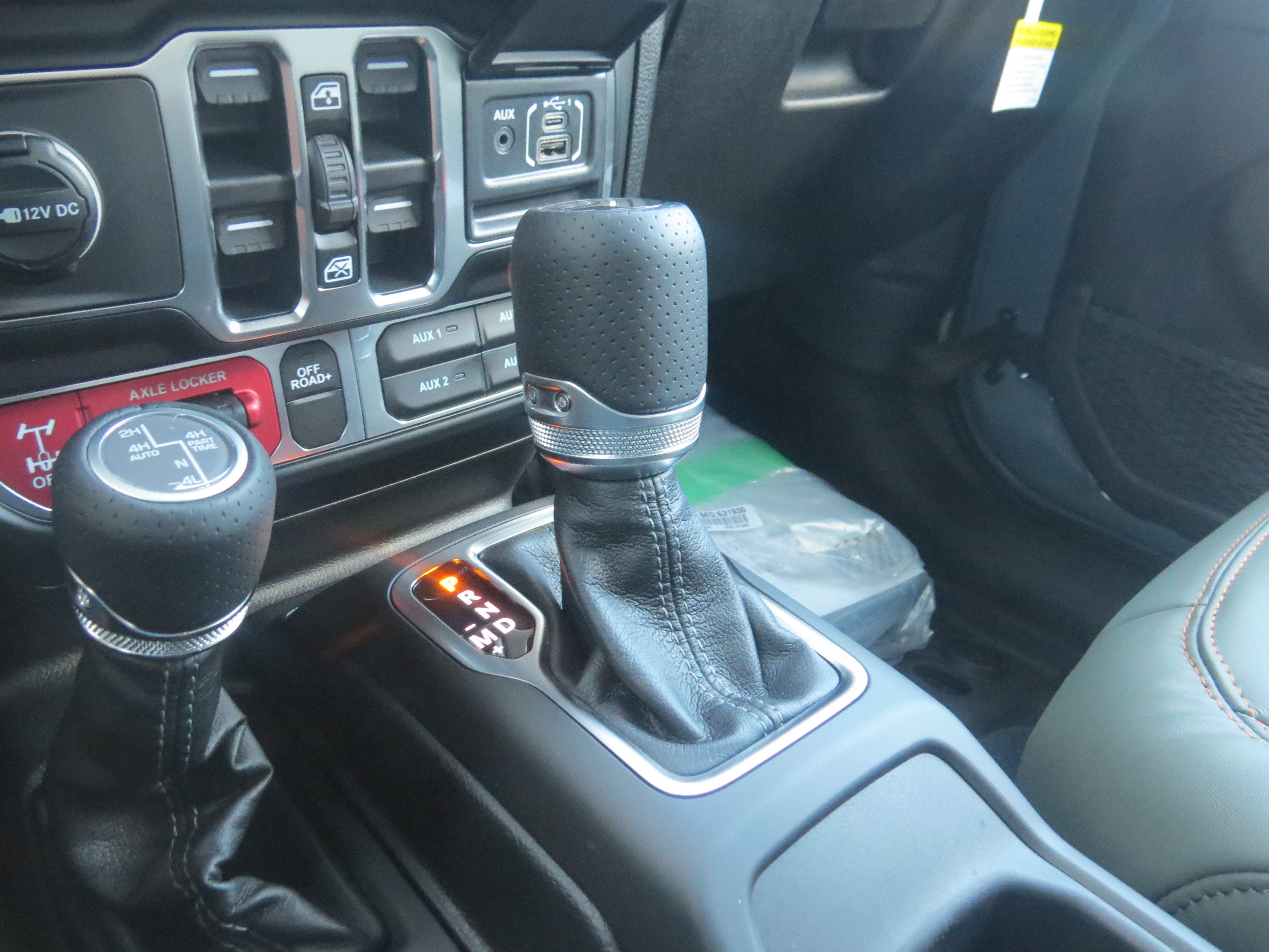 New 2026 Jeep Gladiator Mojave AWD/4WD image 24