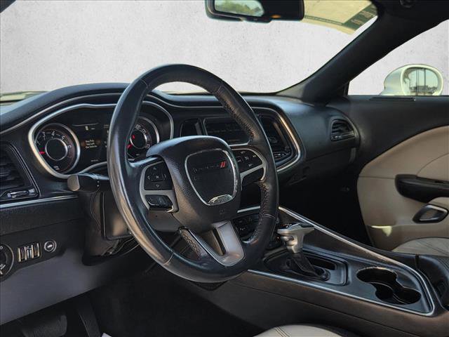 Used 2016 Dodge Challenger SXT Plus RWD image 12
