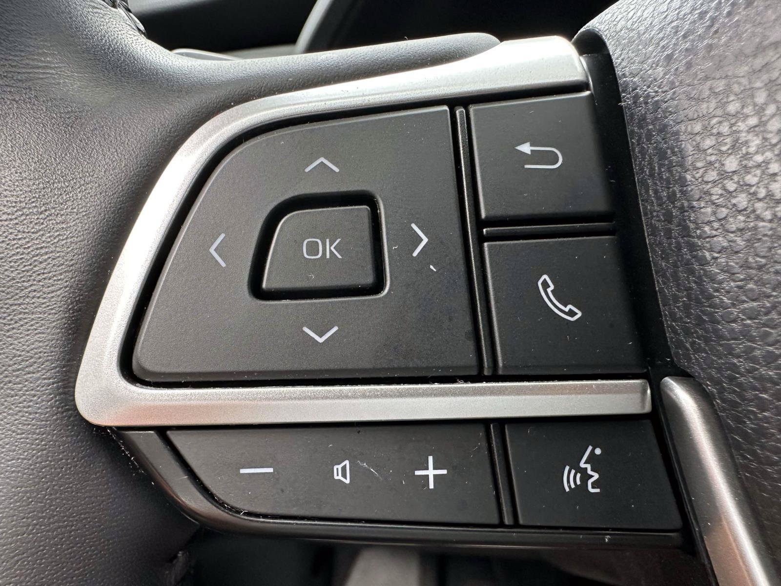 Used 2024 Toyota Grand Highlander AWD Hybrid image 32