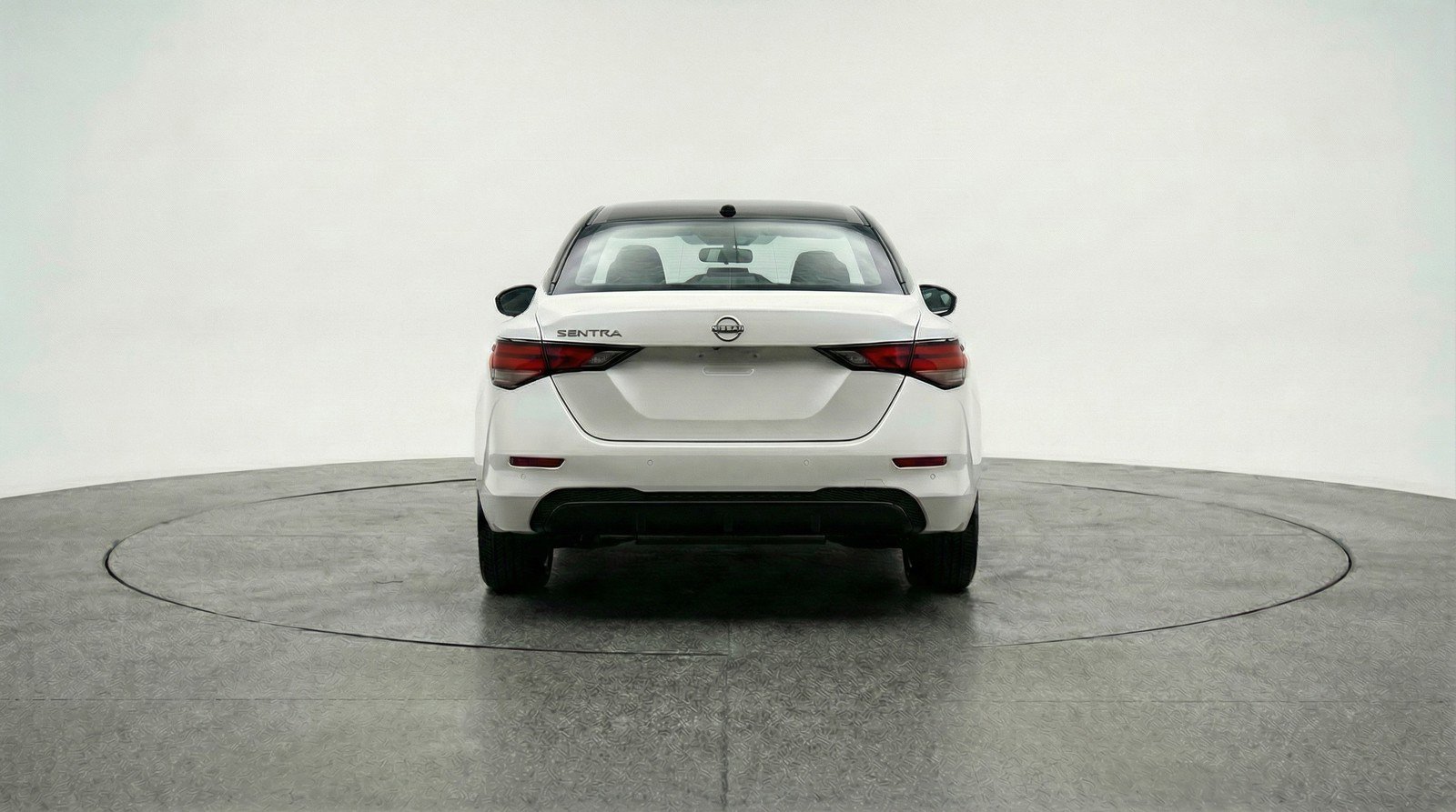 Used 2025 Nissan Sentra SV image 6