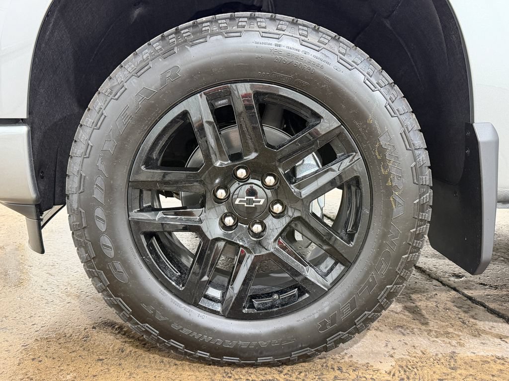 New 2026 Chevrolet Silverado 1500 RST w/ Safety Package AWD/4WD image 15