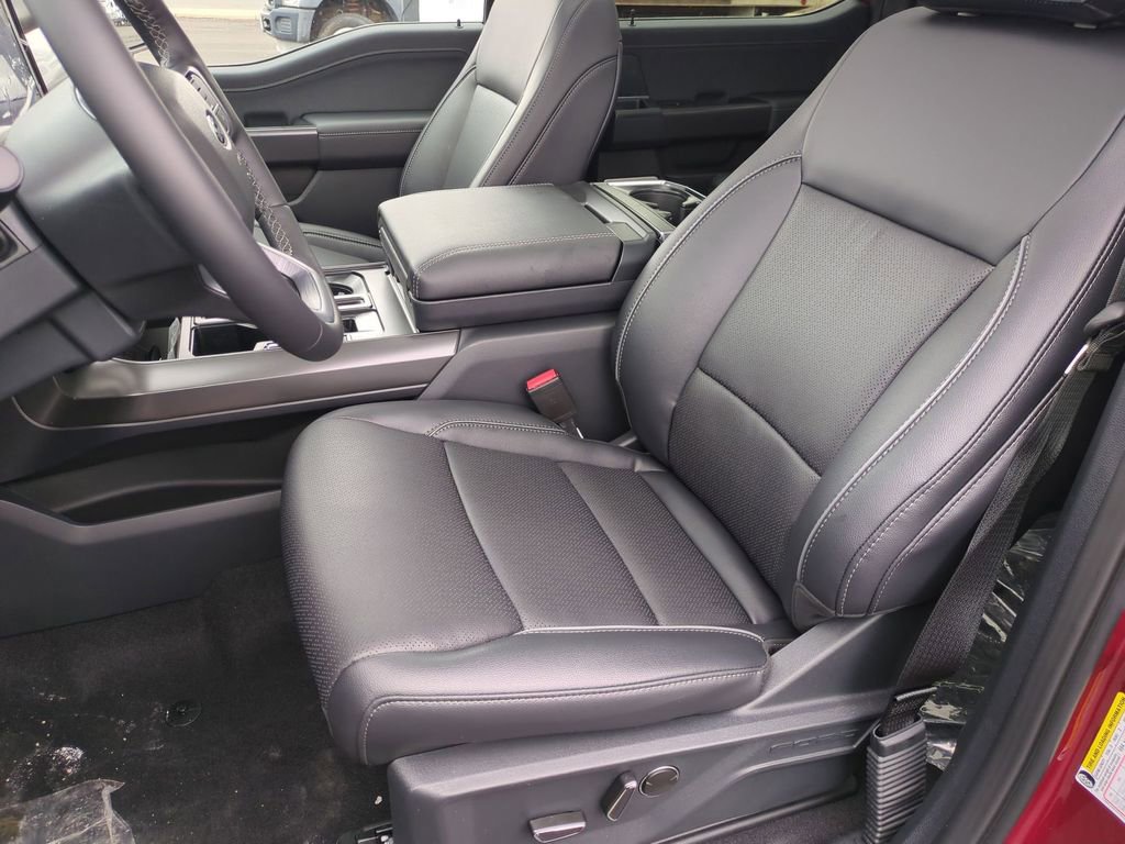 New 2026 Ford F150 Lariat w/ Equipment Group 502A High image 16