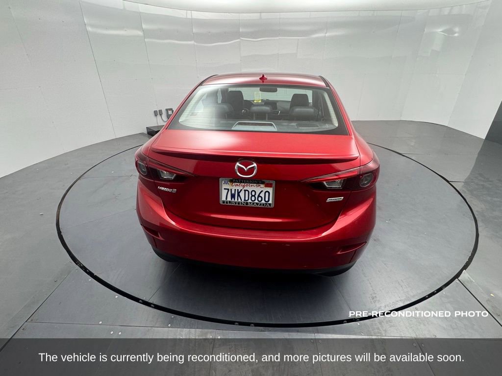 Used 2017 MAZDA MAZDA3 Grand Touring w/ Premium Equipment Package FWD image 4