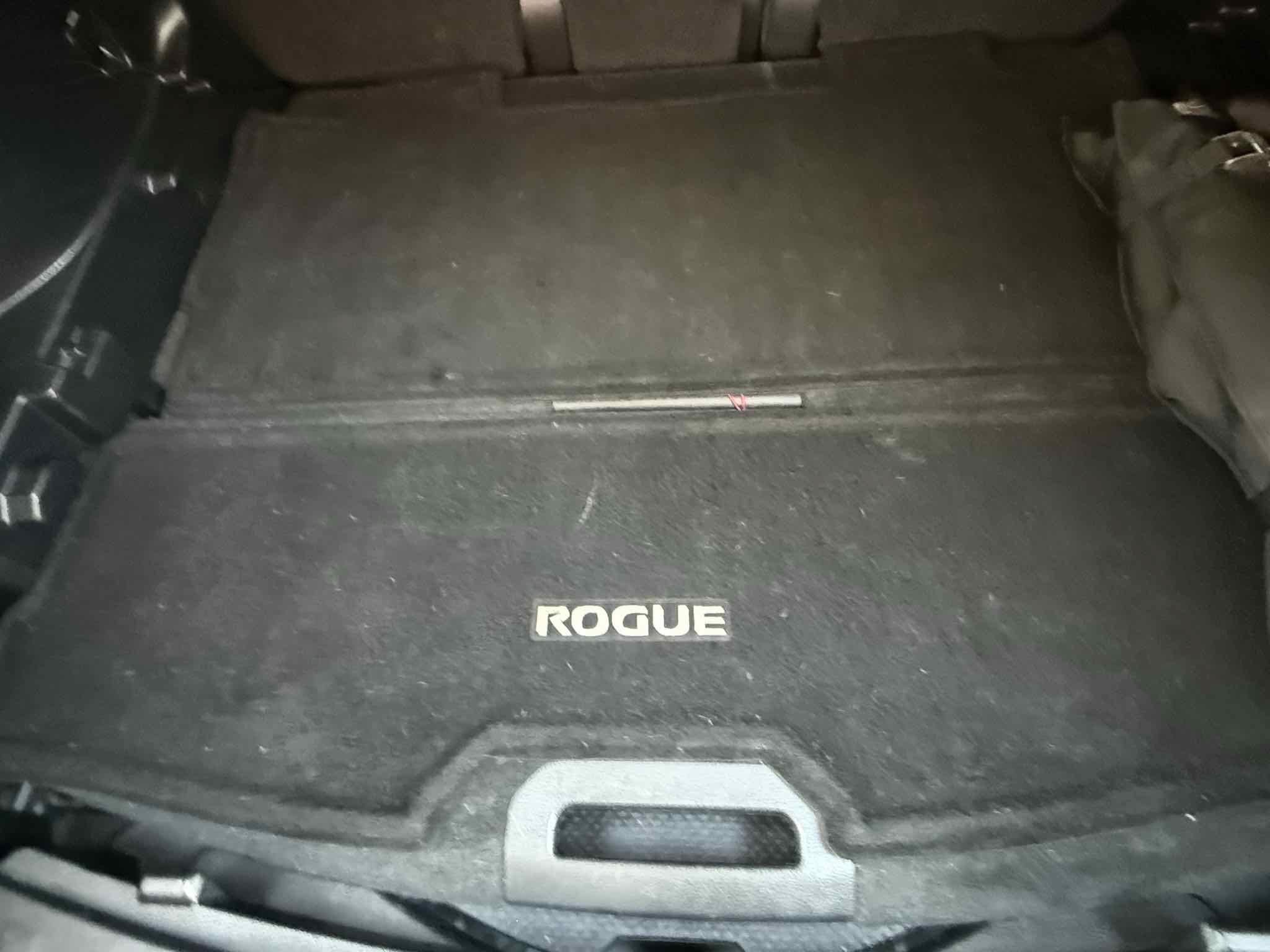 Used 2017 Nissan Rogue SV FWD image 69