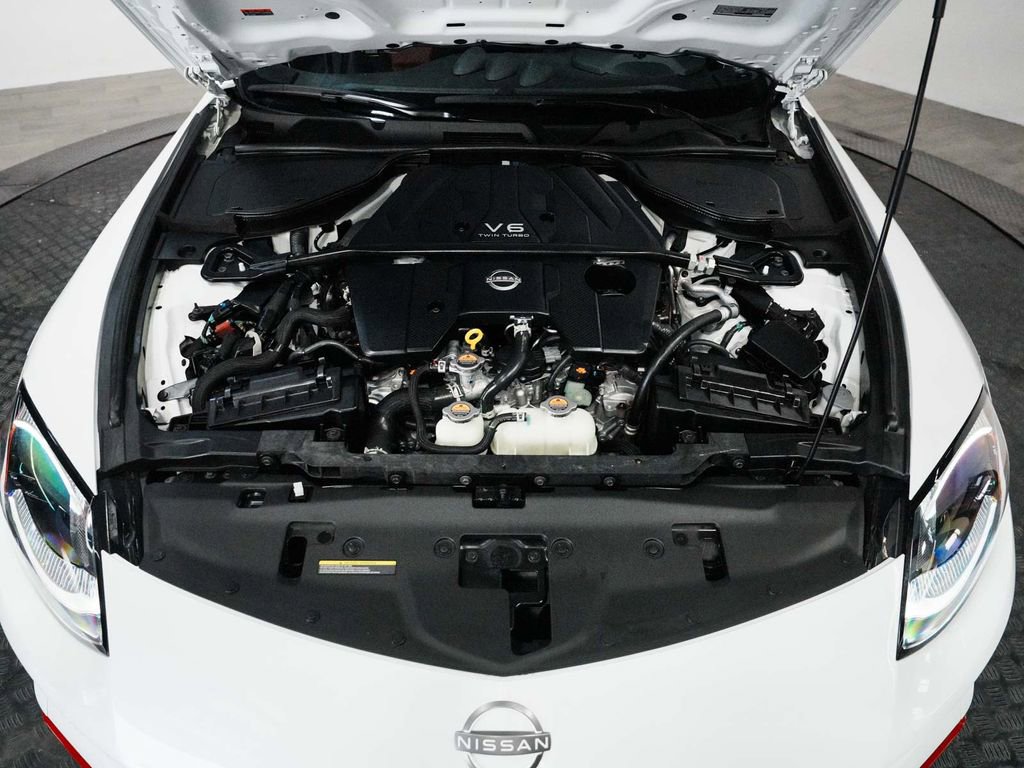 Used 2024 Nissan Z NISMO w/ Floor Mat Package RWD image 31